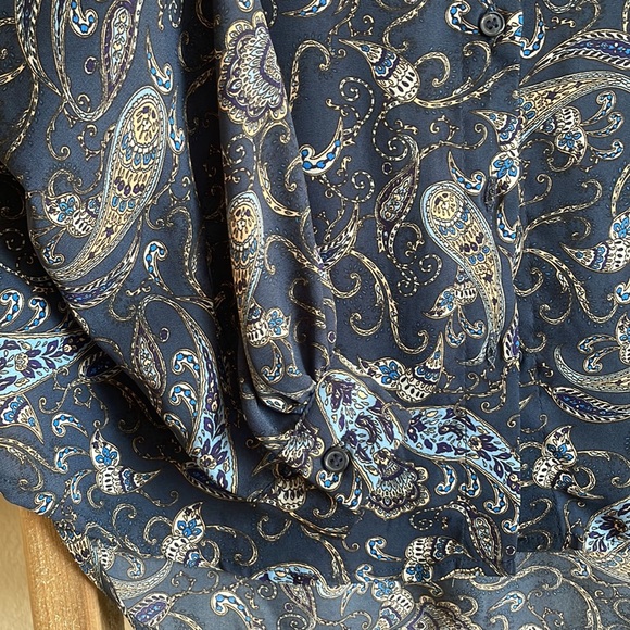 H&M Blouse - Picture 3 of 5